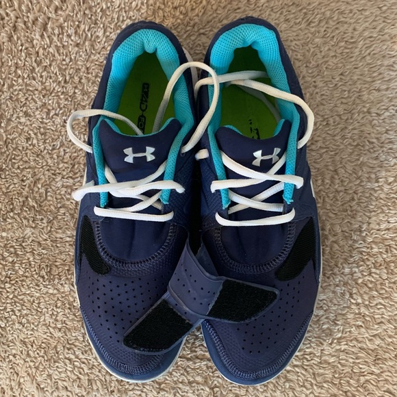 Under Armour MicroG 4D Foam Running Shoes - Picture 10 of 11